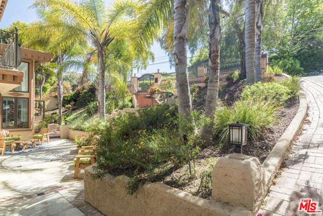 7036 Grasswood Avenue, Malibu, CA 90265
