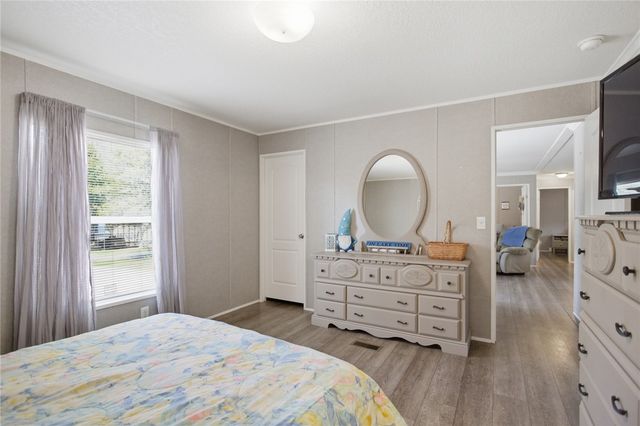 240 Timberlake Drive, Seneca, SC 29678