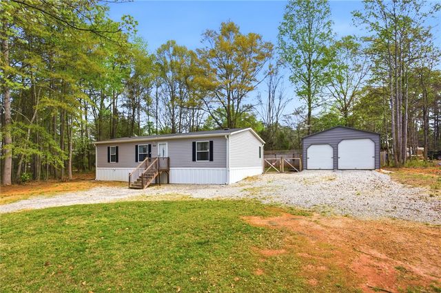 240 Timberlake Drive, Seneca, SC 29678