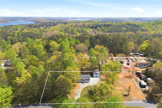 240 Timberlake Drive, Seneca, SC 29678