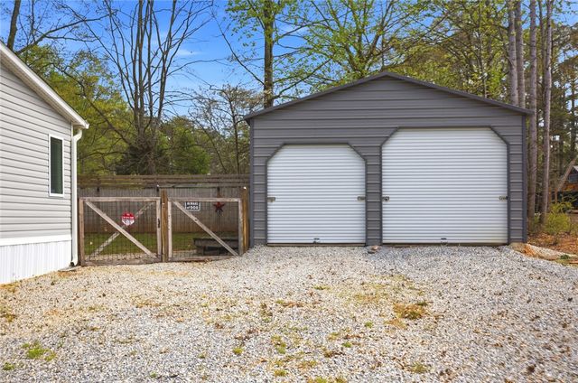 240 Timberlake Drive, Seneca, SC 29678