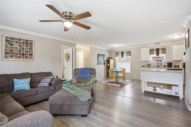 240 Timberlake Drive, Seneca, SC 29678