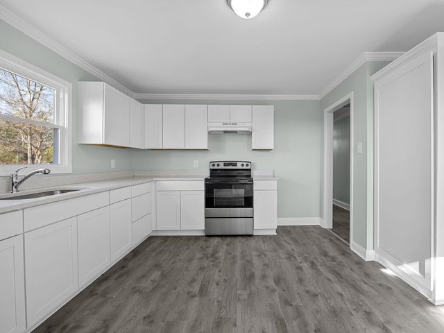 737 Lowrys Road, Gaffney, SC 29340