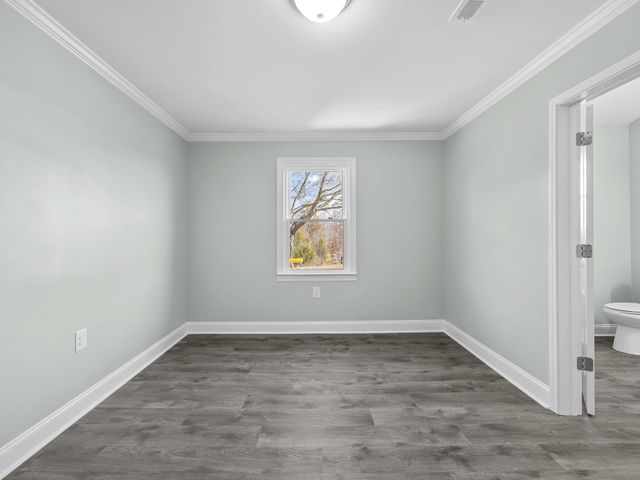 737 Lowrys Road, Gaffney, SC 29340