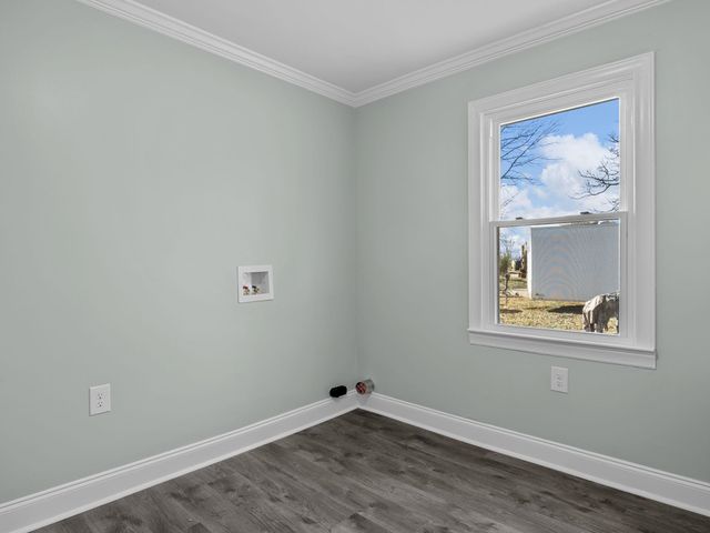 737 Lowrys Road, Gaffney, SC 29340