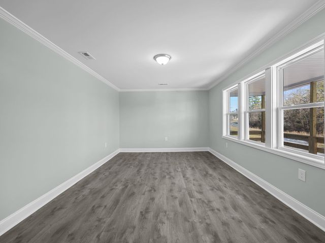 737 Lowrys Road, Gaffney, SC 29340