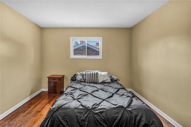 3060 Keswick Road, Shaker Heights, OH 44120