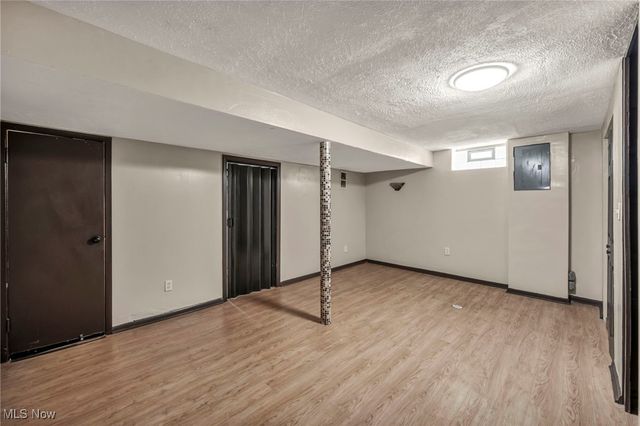 3060 Keswick Road, Shaker Heights, OH 44120