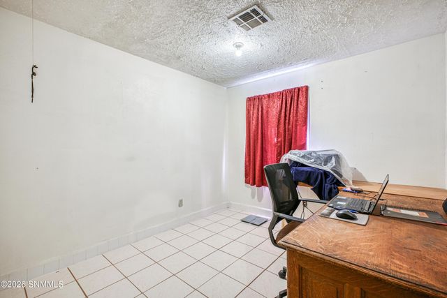 207 Edgewood Boulevard, Sunland Park, NM 88063