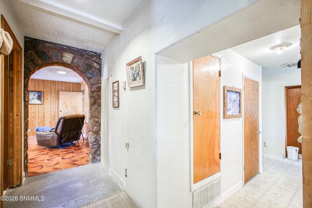 207 Edgewood Boulevard, Sunland Park, NM 88063