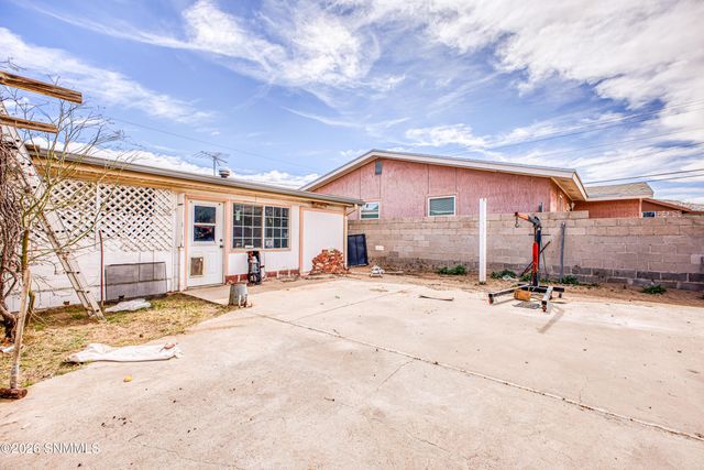 207 Edgewood Boulevard, Sunland Park, NM 88063