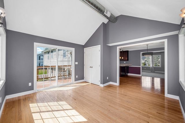 475 Arlington St, Dracut, MA 01826