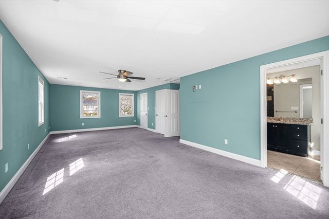 475 Arlington St, Dracut, MA 01826