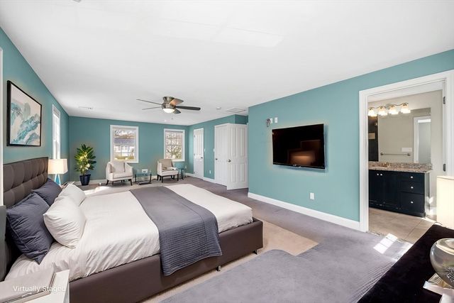 475 Arlington St, Dracut, MA 01826