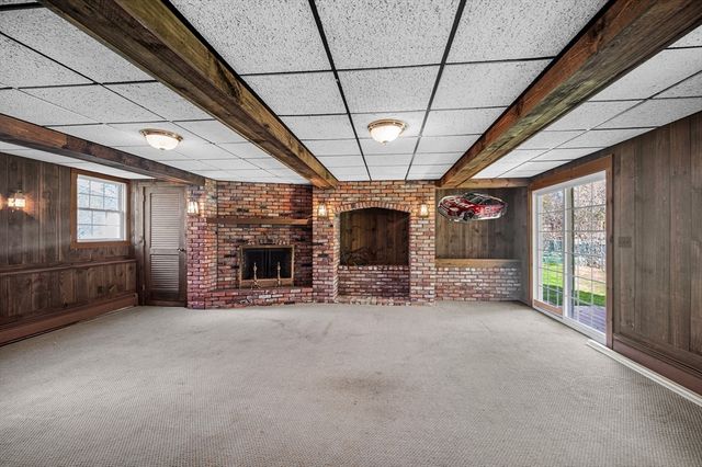 475 Arlington St, Dracut, MA 01826