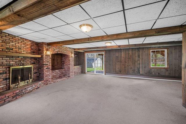 475 Arlington St, Dracut, MA 01826