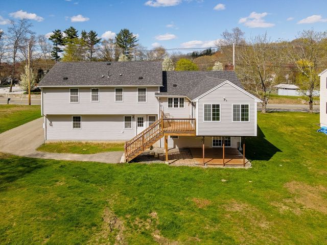 475 Arlington St, Dracut, MA 01826