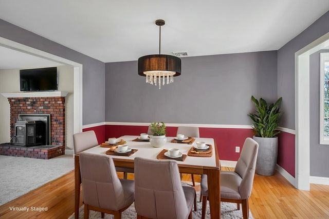 475 Arlington St, Dracut, MA 01826