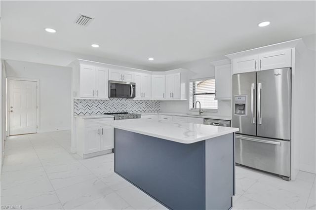 17337 Phlox DR, Fort Myers, FL 33967