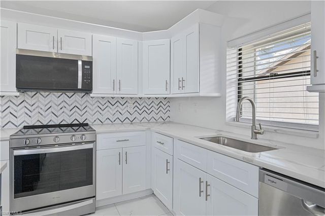 17337 Phlox DR, Fort Myers, FL 33967