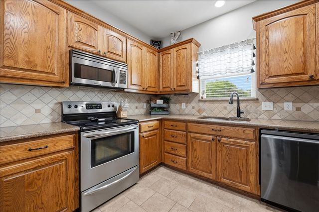 112 Mylea Lane, Weatherford, TX 76087