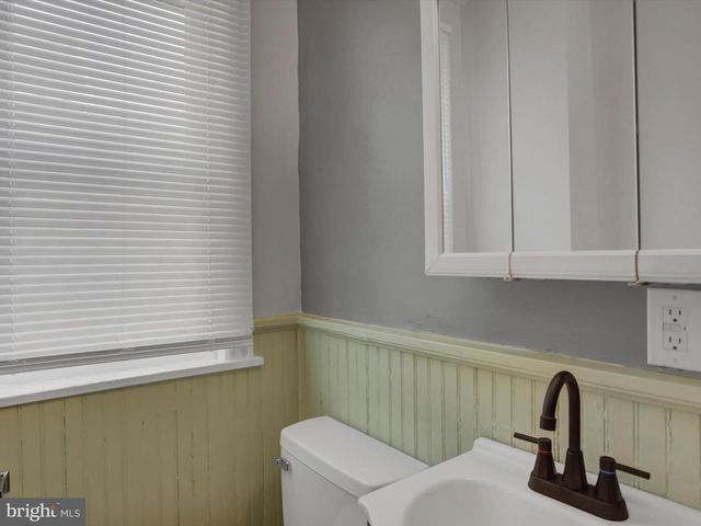 53 E NORTH ST, Waynesboro, PA 17268