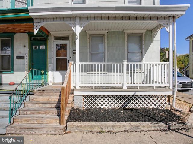 53 E NORTH ST, Waynesboro, PA 17268