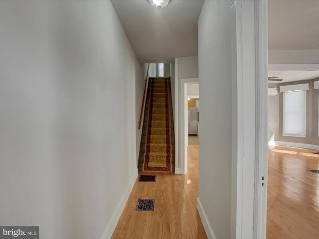 53 E NORTH ST, Waynesboro, PA 17268