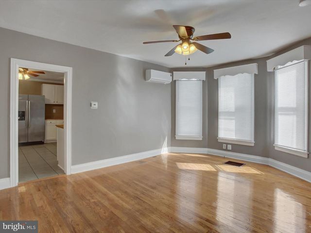 53 E NORTH ST, Waynesboro, PA 17268