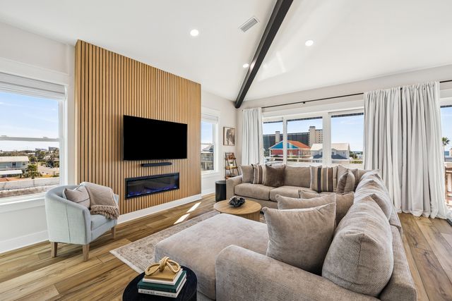 5914 Sunset Avenue, Panama City Beach, FL 32408