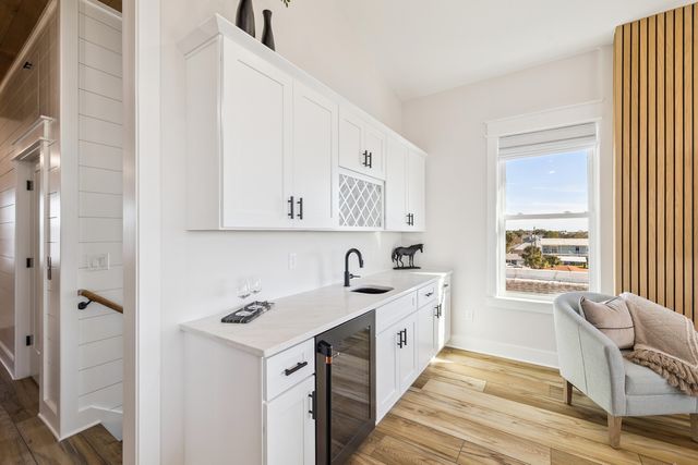 5914 Sunset Avenue, Panama City Beach, FL 32408