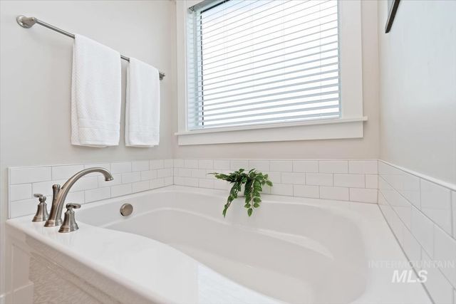 1216 E Fort Erie St., Kuna, ID 83634