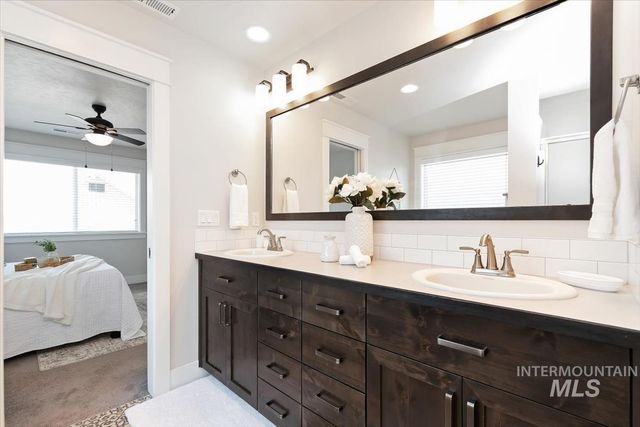 1216 E Fort Erie St., Kuna, ID 83634