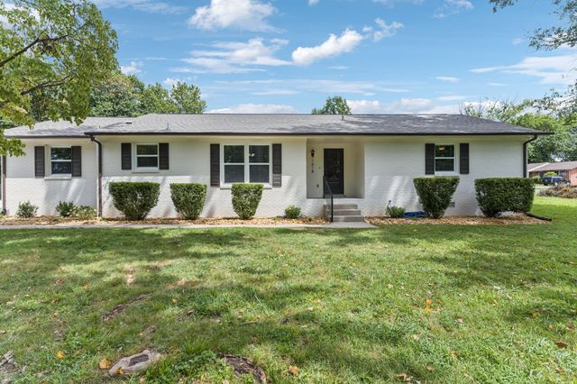 1618 Shelley St, Murfreesboro, TN 37129