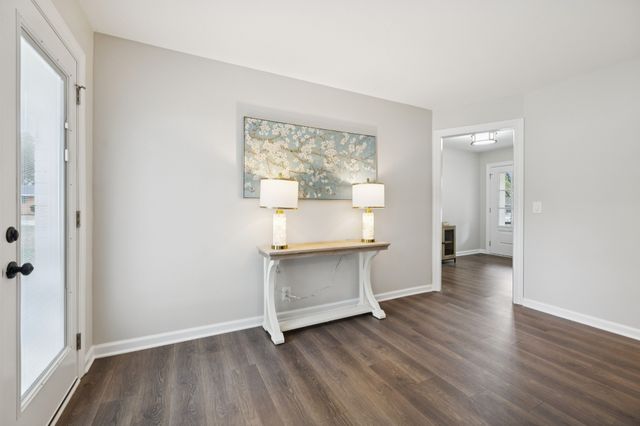 1618 Shelley St, Murfreesboro, TN 37129