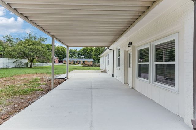 1618 Shelley St, Murfreesboro, TN 37129