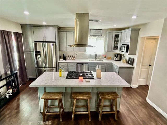 205 E Cypress, Covina, CA 91723