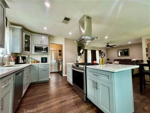 205 E Cypress, Covina, CA 91723