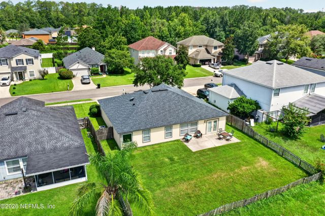 2065 CREEKMONT Drive, Middleburg, FL 32068