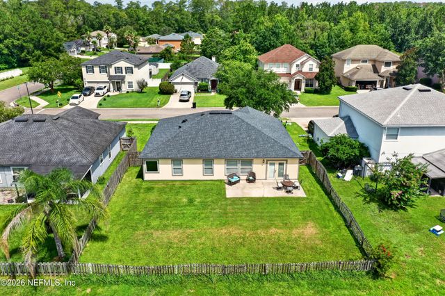 2065 CREEKMONT Drive, Middleburg, FL 32068