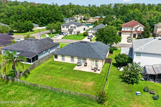 2065 CREEKMONT Drive, Middleburg, FL 32068