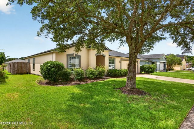 2065 CREEKMONT Drive, Middleburg, FL 32068