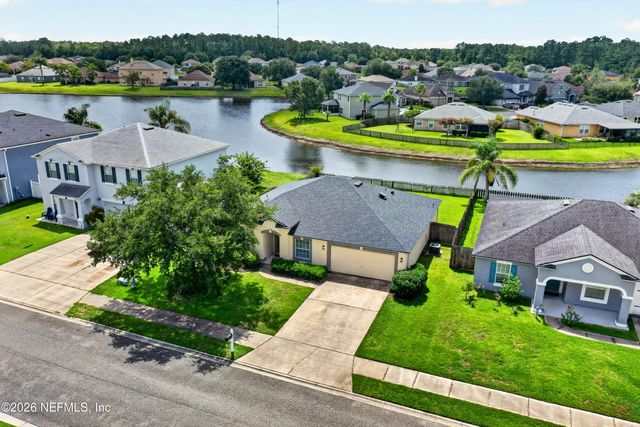 2065 CREEKMONT Drive, Middleburg, FL 32068