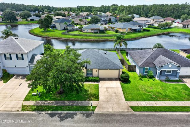 2065 CREEKMONT Drive, Middleburg, FL 32068
