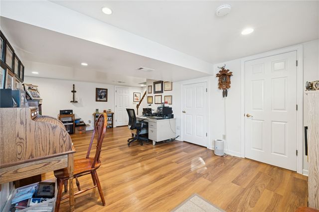 525 McFarland Road, Derry Twp, PA 15650