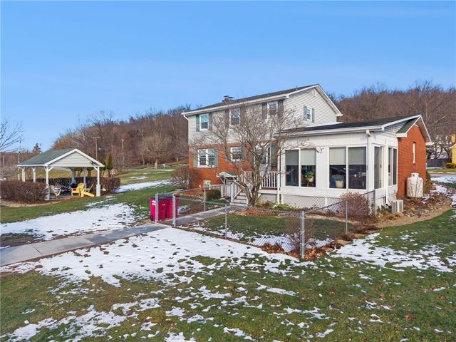 525 McFarland Road, Derry Twp, PA 15650