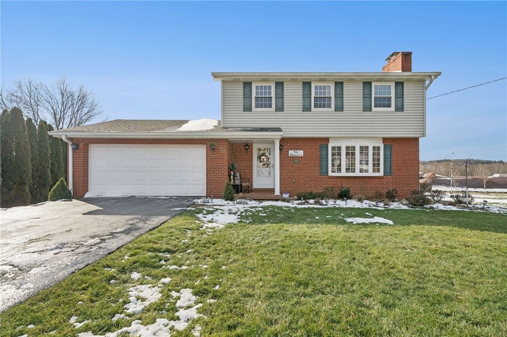 525 McFarland Road, Derry Twp, PA 15650