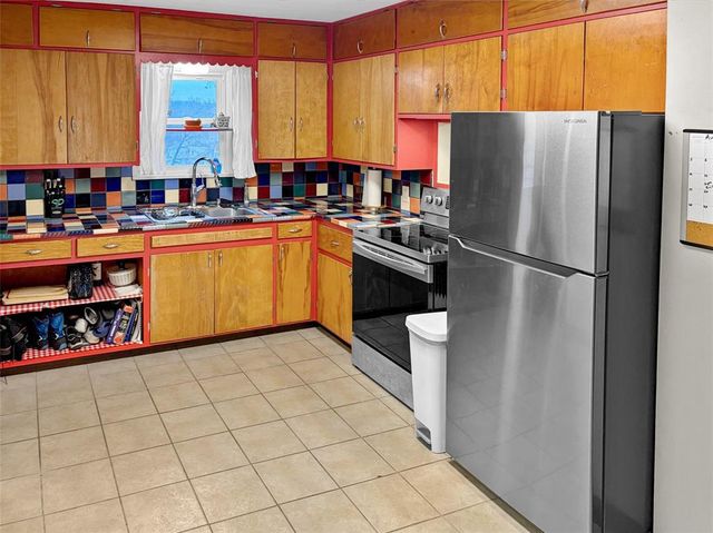 1524 Quarry Street, Eau Claire, WI 54703