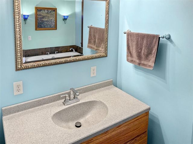 1524 Quarry Street, Eau Claire, WI 54703