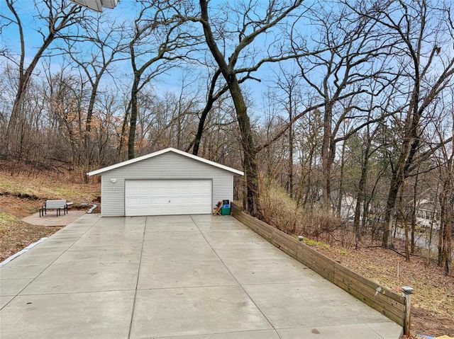 1524 Quarry Street, Eau Claire, WI 54703